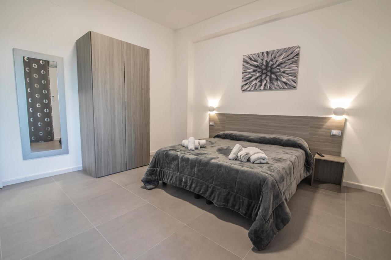 Piano Monaco Apartment Carini Extérieur photo